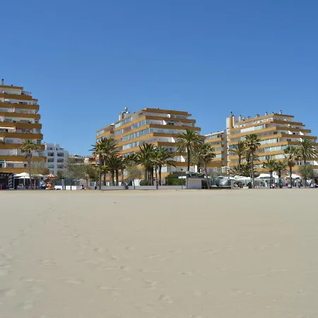 Apartment Holiday Center-4 *